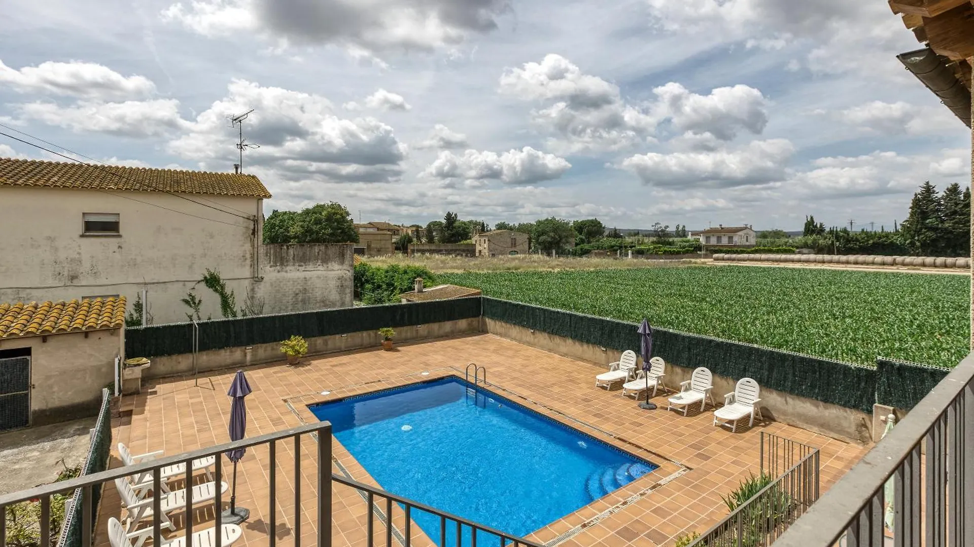 Cal Ferrer 2 - Quadres Apartment Torroella de Fluvia