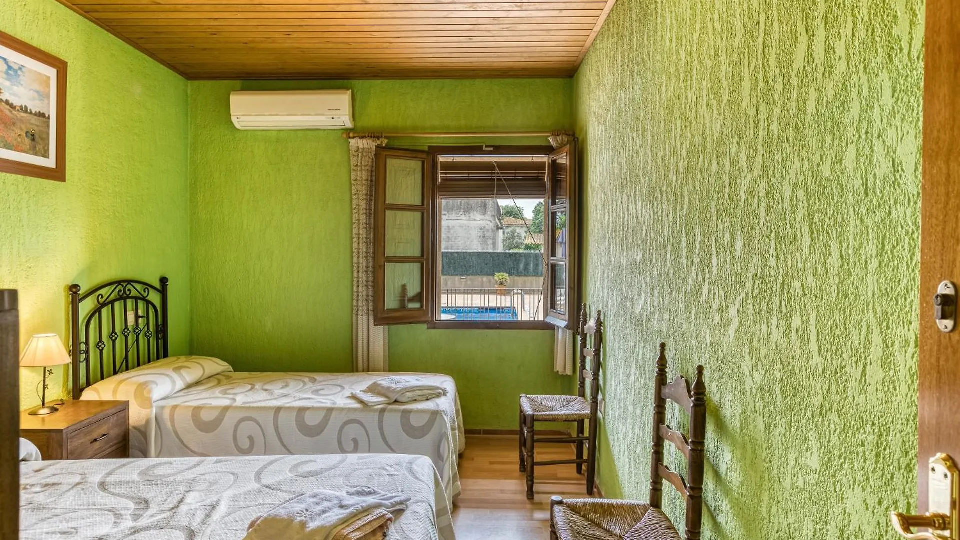 Cal Ferrer 2 - Quadres Apartment Torroella de Fluvia Spain