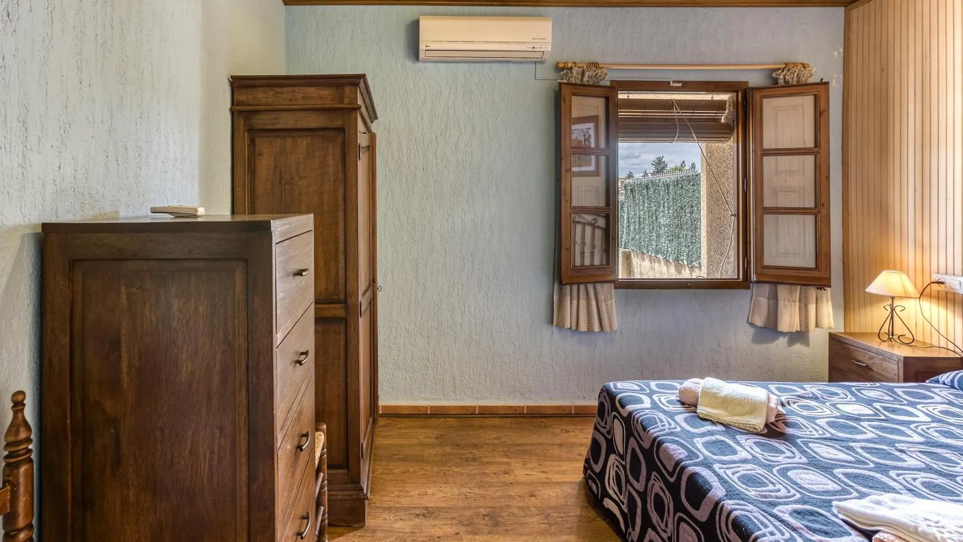 Cal Ferrer 2 - Quadres Apartment Torroella de Fluvia 0*,  Spain